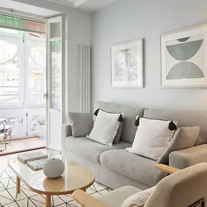  Apartment Urbieta 3 By Feelfree